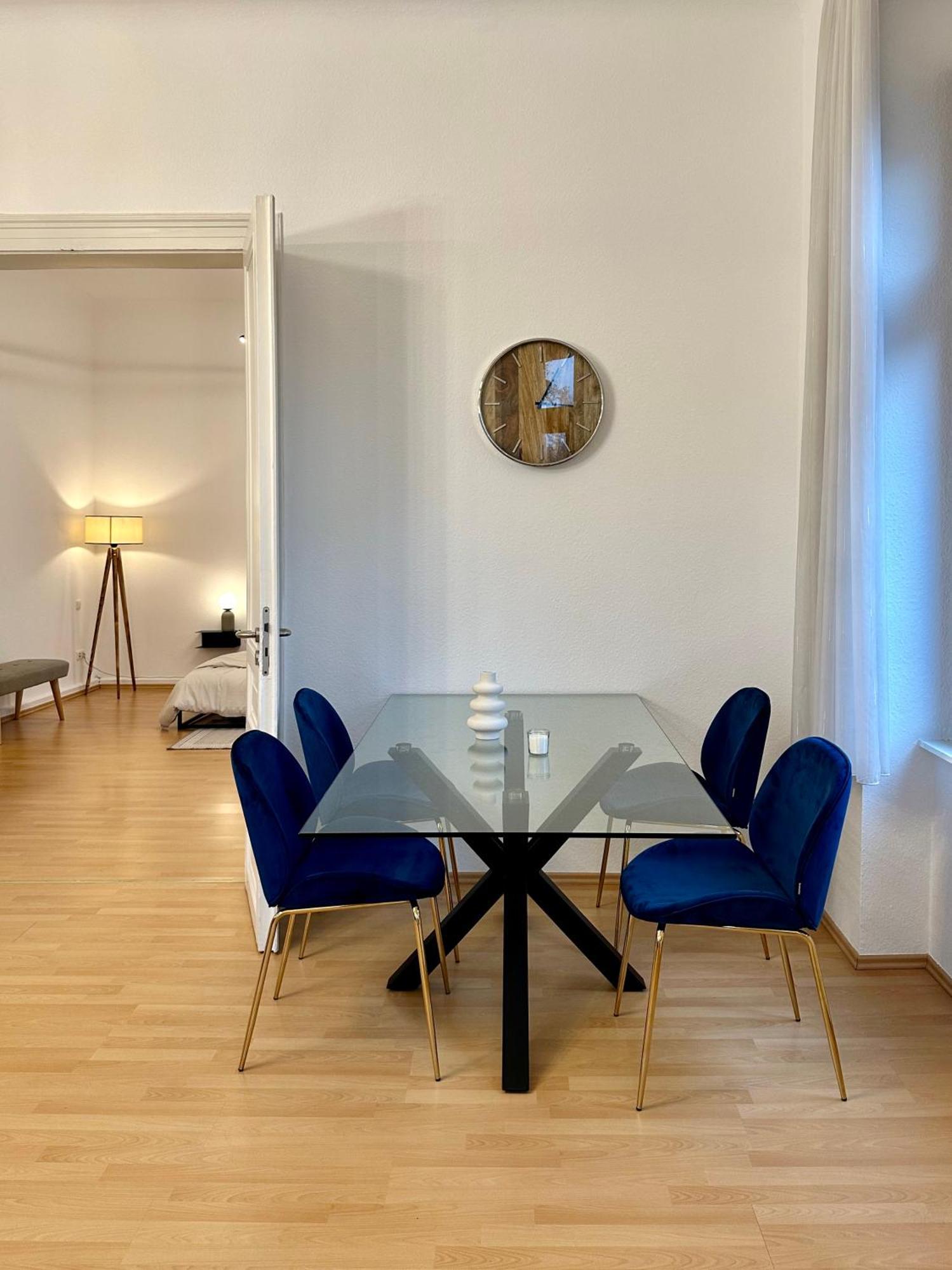 Design Appartement Im Zentrum Von Wiesbaden Eksteriør billede